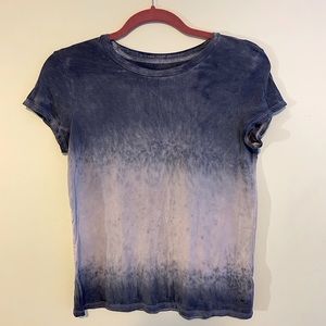 Soft and sexy American Eagle t-shirt